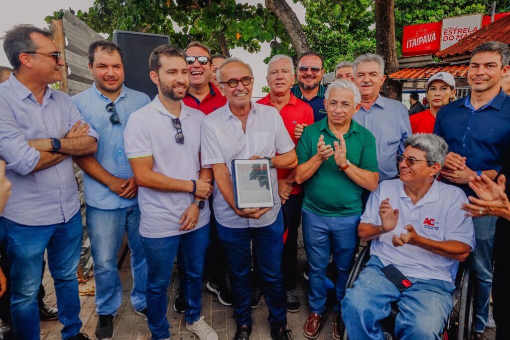 Reforma administrativa: Cícero Lucena confirma data para formalizar saídas e liberar secretários para eleições deste ano